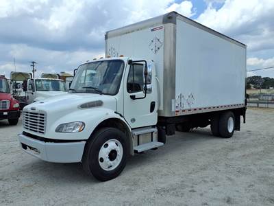 Freightliner M2 106 18 ft Box Truck - 240HP, 6 Speed Automatic, Roll up Door, Liftgate