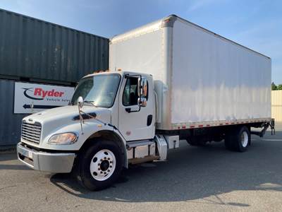 Freightliner M2 106 24 ft Box Truck - 240HP, 6 Speed Manual, Roll up Door, Liftgate