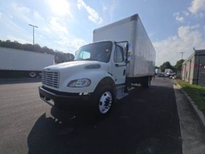 Freightliner M2 106 26 ft Box Truck - 240HP, 6 Speed Automatic, Roll up Door, Liftgate