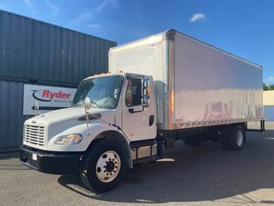 Freightliner M2 106 24 ft Box Truck - 260HP, 6 Speed Automatic, Roll up Door