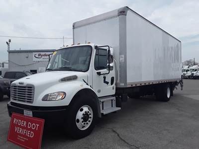 Freightliner M2 106 26 ft Box Truck - 240HP, 9 Speed Automatic, Roll up Door, Liftgate