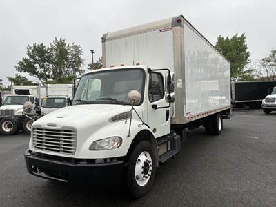 Freightliner M2 106 28 ft Box Truck - 260HP, 6 Speed Automatic, Roll up Door, Liftgate
