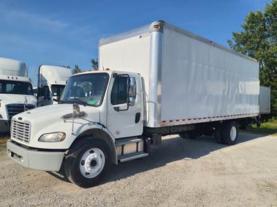 Freightliner M2 106 26 ft Box Truck - 260HP, 9 Speed Automatic, Roll up Door, Liftgate