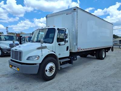 Freightliner M2 106 26 ft Box Truck - 240HP, 9 Speed Manual, Roll up Door, Liftgate