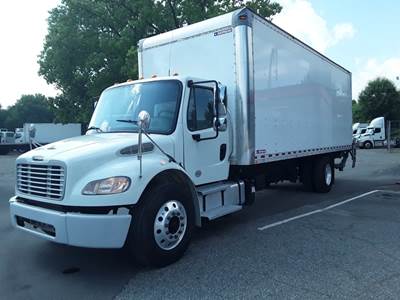 Freightliner M2 106 24 ft Box Truck - 260HP, 5 Speed Automatic, Roll up Door, Liftgate