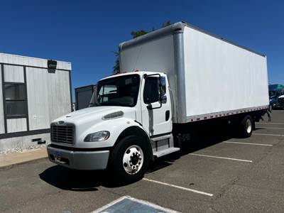 Freightliner M2 106 26 ft Box Truck - 240HP, 9 Speed Automatic, Roll up Door, Liftgate
