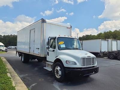 Freightliner M2 106 26 ft Box Truck - 230HP, 9 Speed Automatic, Roll up Door, Liftgate