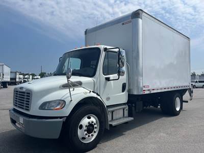 Freightliner M2 106 16 ft Box Truck - 240HP, 6 Speed Automatic, Roll up Door, Liftgate