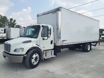 Freightliner M2 106 26 ft Box Truck - 240HP, 9 Speed Automatic, Roll up Door, Liftgate
