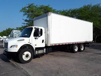 Freightliner M2 106 26 ft Box Truck - 270HP, 6 Speed Automatic, Roll up Door, Liftgate