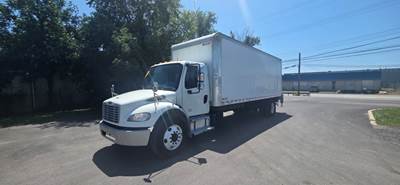 Freightliner M2 106 24 ft Box Truck - 280HP, 6 Speed Automatic, Roll up Door, Liftgate