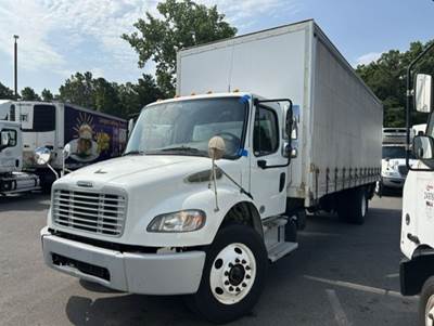 Freightliner M2 106 26 ft Box Truck - 280HP, 6 Speed Automatic, Roll up Door, Liftgate