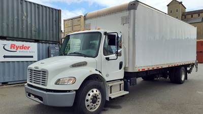 Freightliner M2 106 26 ft Box Truck - 280HP, 6 Speed Automatic, Roll up Door, Liftgate