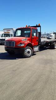Freightliner M2 106 22 ft Box Truck - 300HP, 5 Speed Automatic