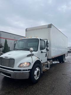 Freightliner M2 106 26 ft Box Truck - 240HP, 6 Speed Automatic, Roll up Door