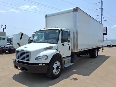 Freightliner M2 106 26 ft Box Truck - 240HP, 9 Speed Automatic, Roll up Door, Liftgate