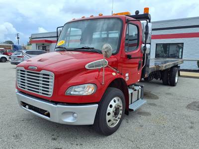 Freightliner M2 106 22 ft Box Truck - 250HP, 6 Speed Automatic