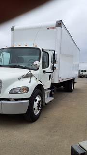 Freightliner M2 106 26 ft Box Truck - 260HP, 9 Speed Automatic, Roll up Door, Liftgate