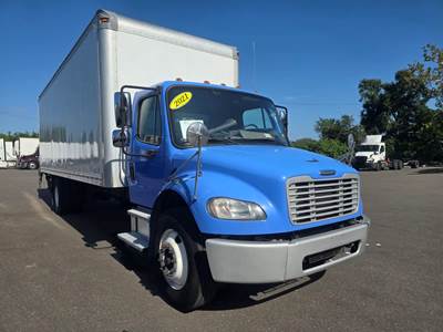 Freightliner M2 106 26 ft Box Truck - 220HP, 6 Speed Automatic, Roll up Door, Liftgate
