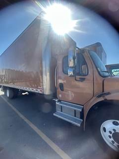 Freightliner M2 106 26 ft Box Truck - 240HP, 6 Speed Automatic, Roll up Door, Liftgate