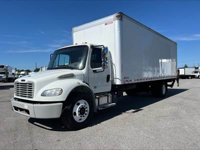 Freightliner M2 106 26 ft Box Truck - 230HP, 9 Speed Automatic, Roll up Door, Liftgate