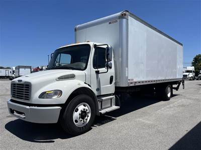 Freightliner M2 106 26 ft Box Truck - 230HP, 9 Speed Automatic, Roll up Door, Liftgate