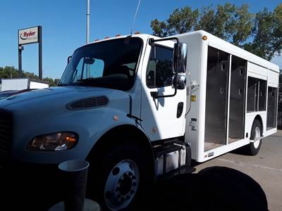 Freightliner M2 106 17 ft Box Truck - 260HP, 5 Speed Automatic