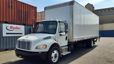 Freightliner M2 106 26 ft Box Truck - 240HP, 9 Speed Automatic, Roll up Door, Liftgate