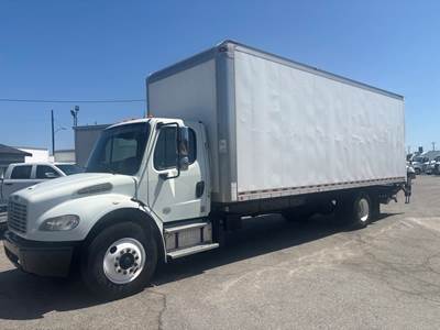 Freightliner M2 106 26 ft Box Truck - 240HP, 9 Speed Automatic, Roll up Door, Liftgate