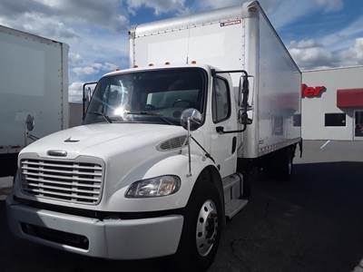 Freightliner M2 106 24 ft Box Truck - 260HP, 5 Speed Automatic, Roll up Door, Liftgate