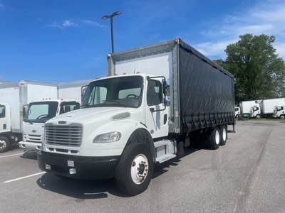 Freightliner M2 106 26 ft Box Truck - 330HP, 6 Speed Automatic, Roll up Door