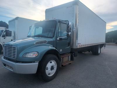 Freightliner M2 106 26 ft Box Truck - 260HP, 6 Speed Automatic, Roll up Door, Liftgate