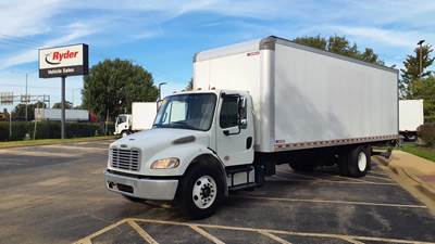 Freightliner M2 106 26 ft Box Truck - 200HP, 6 Speed Automatic, Roll up Door, Liftgate