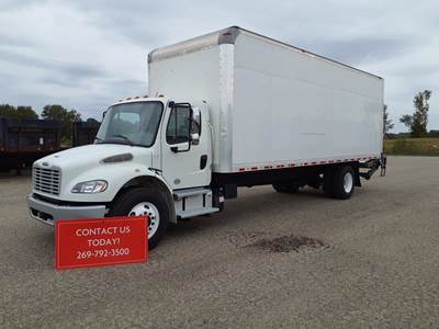 Freightliner M2 106 26 ft Box Truck - 280HP, 9 Speed Automatic, Roll up Door, Liftgate
