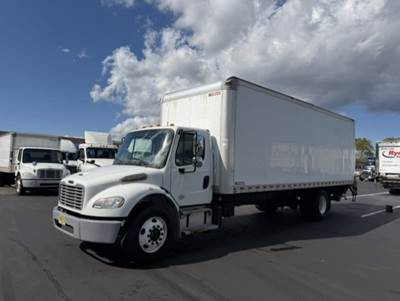 Freightliner M2 106 26 ft Box Truck - 240HP, 9 Speed Automatic, Roll up Door, Liftgate