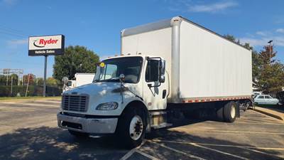 Freightliner M2 106 26 ft Box Truck - 240HP, 6 Speed Automatic, Roll up Door, Liftgate
