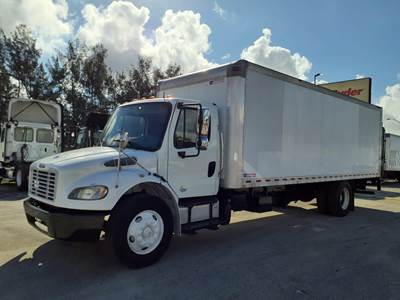 Freightliner M2 106 24 ft Box Truck - 240HP, 6 Speed Automatic, Roll up Door, Liftgate