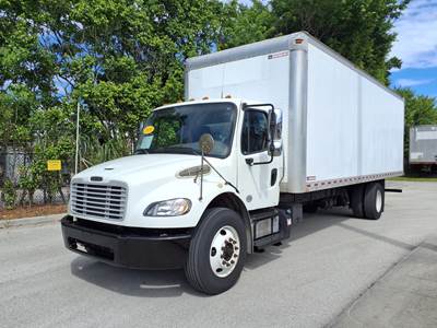 Freightliner M2 106 26 ft Box Truck - 240HP, 6 Speed Automatic, Roll up Door