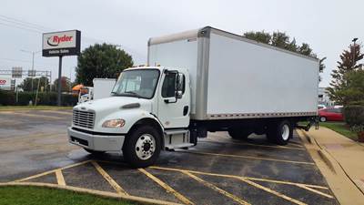 Freightliner M2 106 26 ft Box Truck - 240HP, 9 Speed Automatic, Roll up Door
