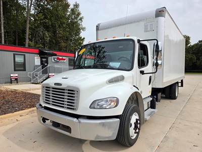 Freightliner M2 106 18 ft Box Truck - 240HP, 6 Speed Automatic, Roll up Door