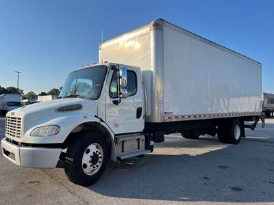 Freightliner M2 106 26 ft Box Truck - 240HP, 9 Speed Automatic, Roll up Door, Liftgate