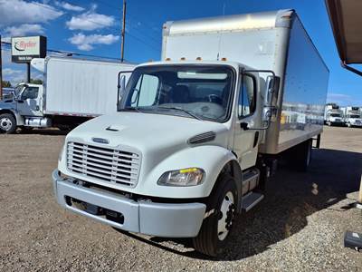 Freightliner M2 106 26 ft Box Truck - 240HP, 6 Speed Automatic, Roll up Door