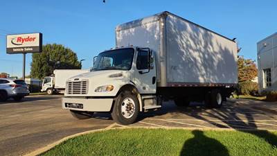 Freightliner M2 106 26 ft Box Truck - 240HP, 6 Speed Automatic, Roll up Door, Liftgate