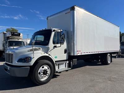Freightliner M2 106 26 ft Box Truck - 230HP, 9 Speed Automatic, Roll up Door, Liftgate