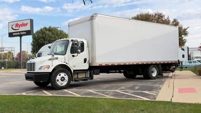 Freightliner M2 106 26 ft Box Truck - 240HP, 6 Speed Automatic, Roll up Door, Liftgate