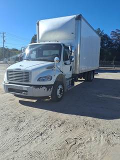Freightliner M2 106 20 ft Box Truck - 240HP, 6 Speed Automatic, Roll up Door