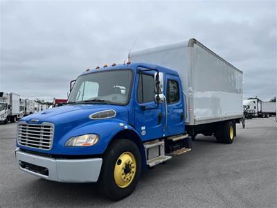 Freightliner M2 24 ft Box Truck - 220HP, 6 Speed Automatic, Roll up Door, Liftgate