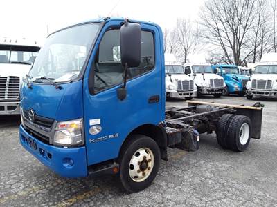 Hino 155 Box Truck - 210HP, 6 Speed Automatic
