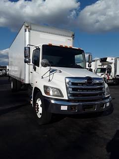Hino 338 26 ft Box Truck - 260HP, 6 Speed Automatic, Roll up Door, Liftgate