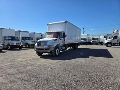 International 4300 26 ft Box Truck - 260HP, 6 Speed Automatic, Roll up Door, Liftgate